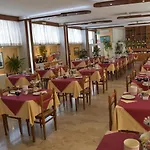 Stella D'oro 3*