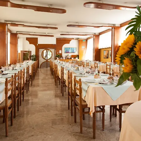 Отель Stella D'oro 3*